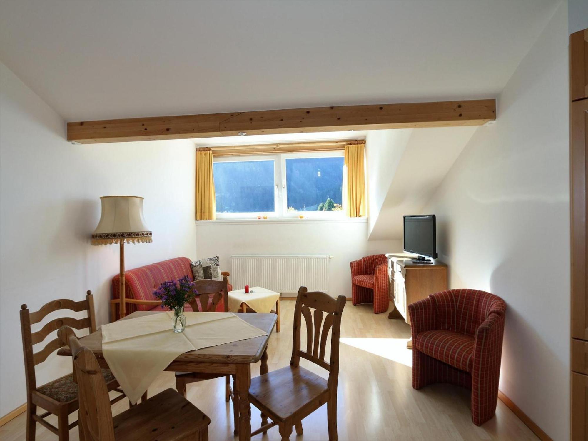 Apartment In Bichlbach With Parking Space Exteriör bild